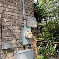 Meter-Socket-and-Mast-Replacement-in-Leeds-AL 0